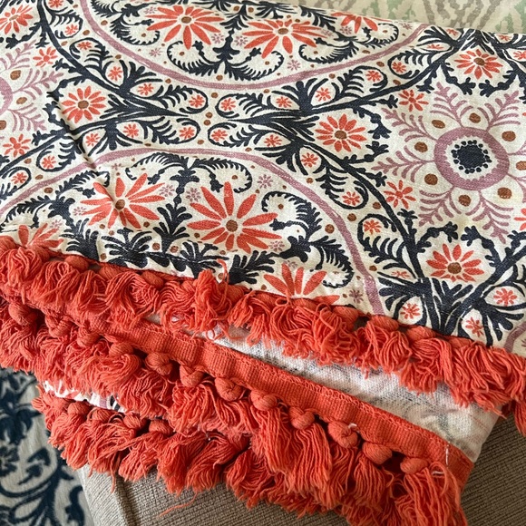 Target threshold table runners - Picture 4 of 4